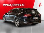 Volkswagen Passat 2017 Musta