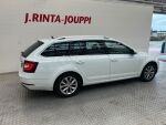Skoda Octavia 2018 Valkoinen