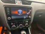 Skoda Octavia 2018 Valkoinen