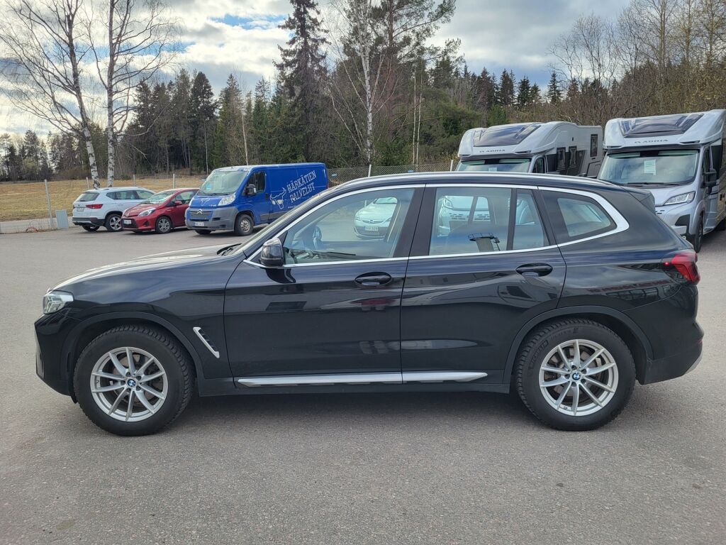 BMW X3 2022 Musta