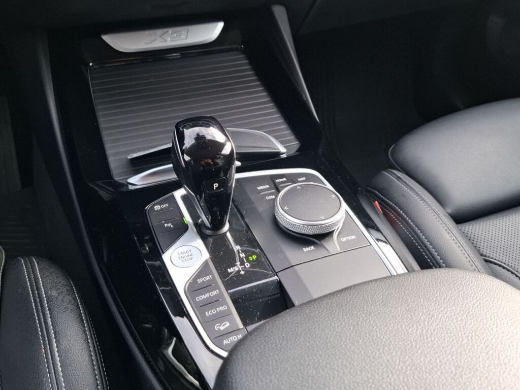 BMW X3 2022 Musta