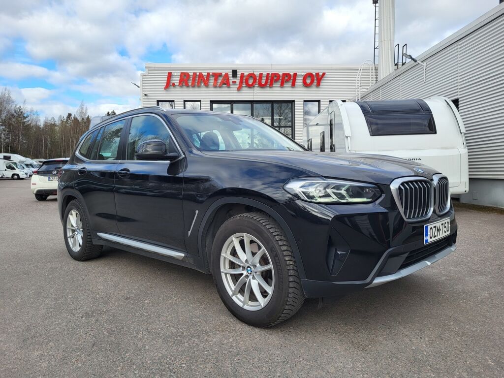 BMW X3 2022 Musta