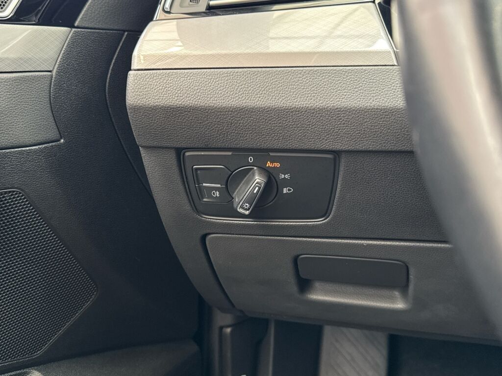 Volkswagen Passat 2022 Harmaa