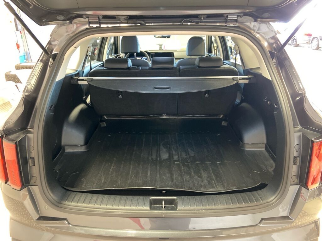 Kia Sorento 2023 Harmaa