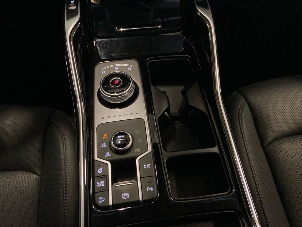 Kia Sorento 2023 Harmaa