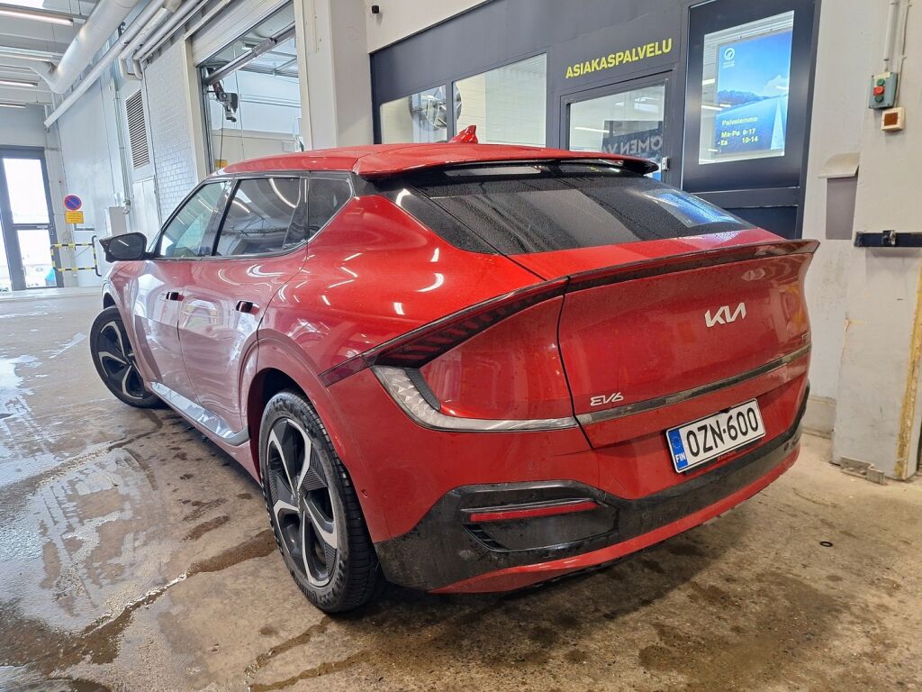 Kia EV6 2022 Punainen