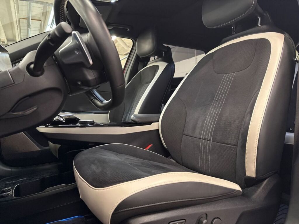 Kia EV6 2022 Punainen