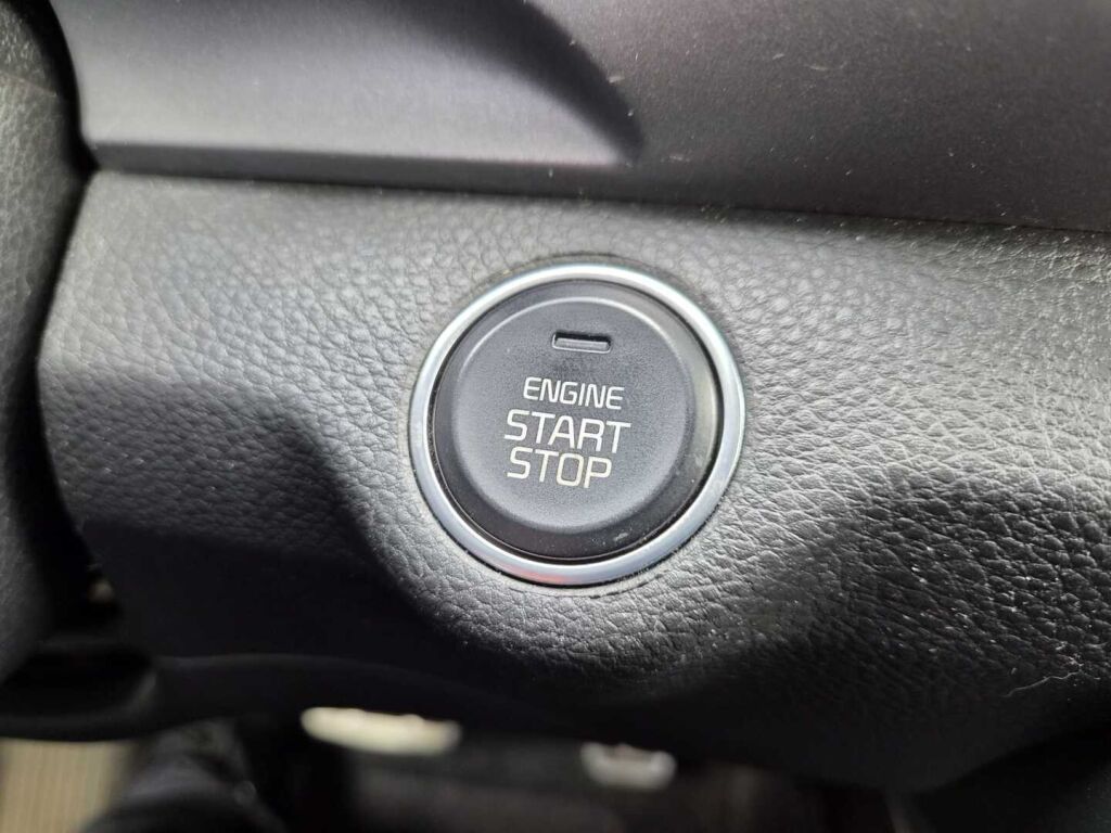Kia Stonic 2023 Vihreä