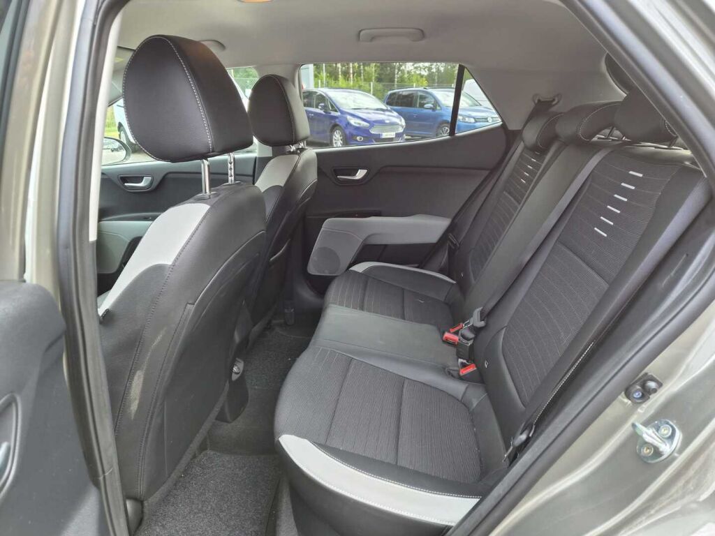 Kia Stonic 2023 Vihreä
