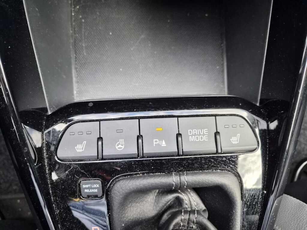 Kia Stonic 2023 Vihreä