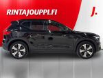 Volvo XC40 2023 Musta