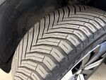 Volvo XC40 2023 Musta