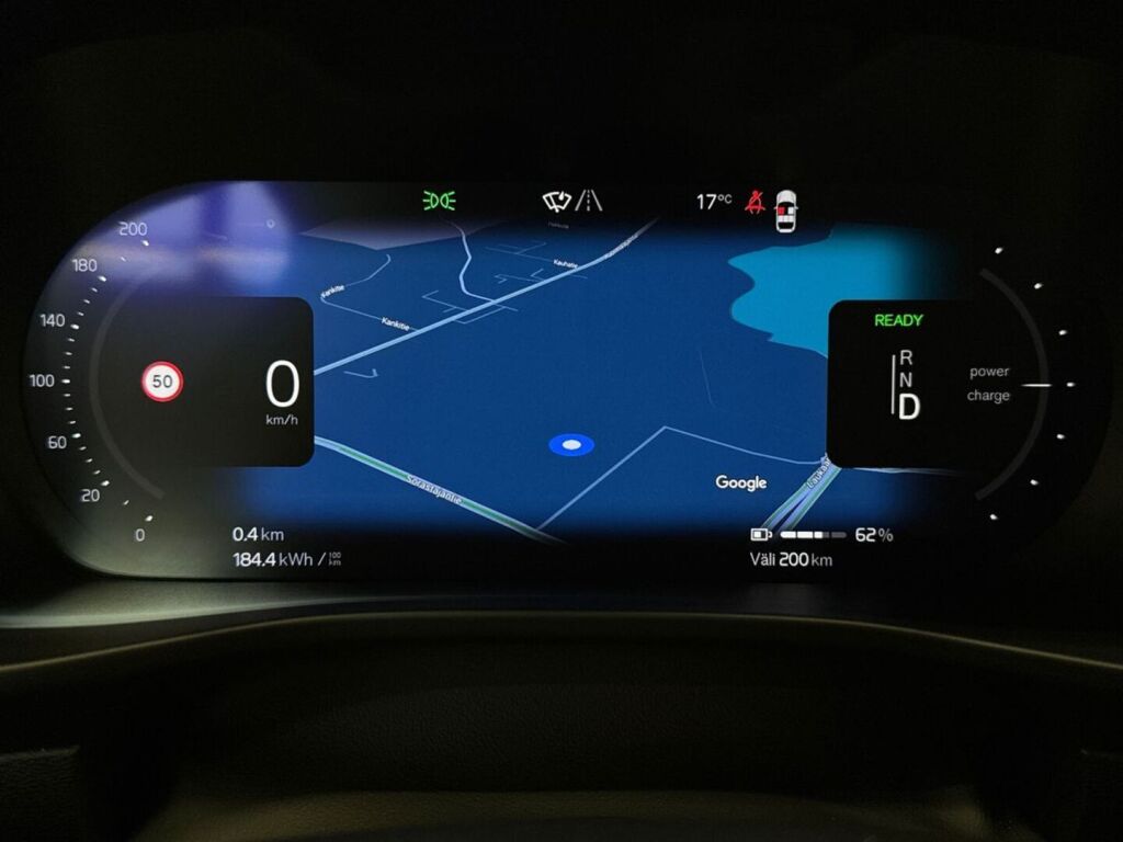 Volvo XC40 2023 Musta