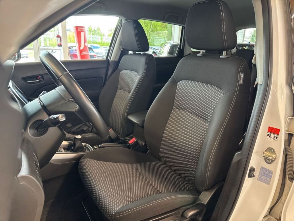 Suzuki Vitara 2023 Valkoinen