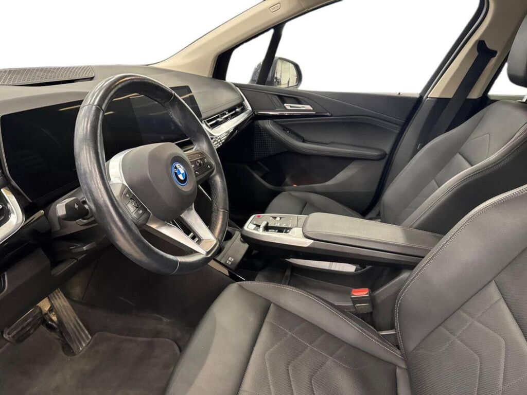 BMW 225 2023 Harmaa