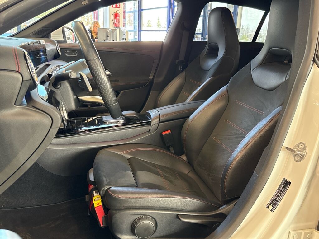 Mercedes-Benz CLA 2021 Valkoinen