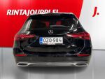 Mercedes-Benz C 2023 Musta