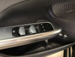 Mercedes-Benz C 2023 Musta