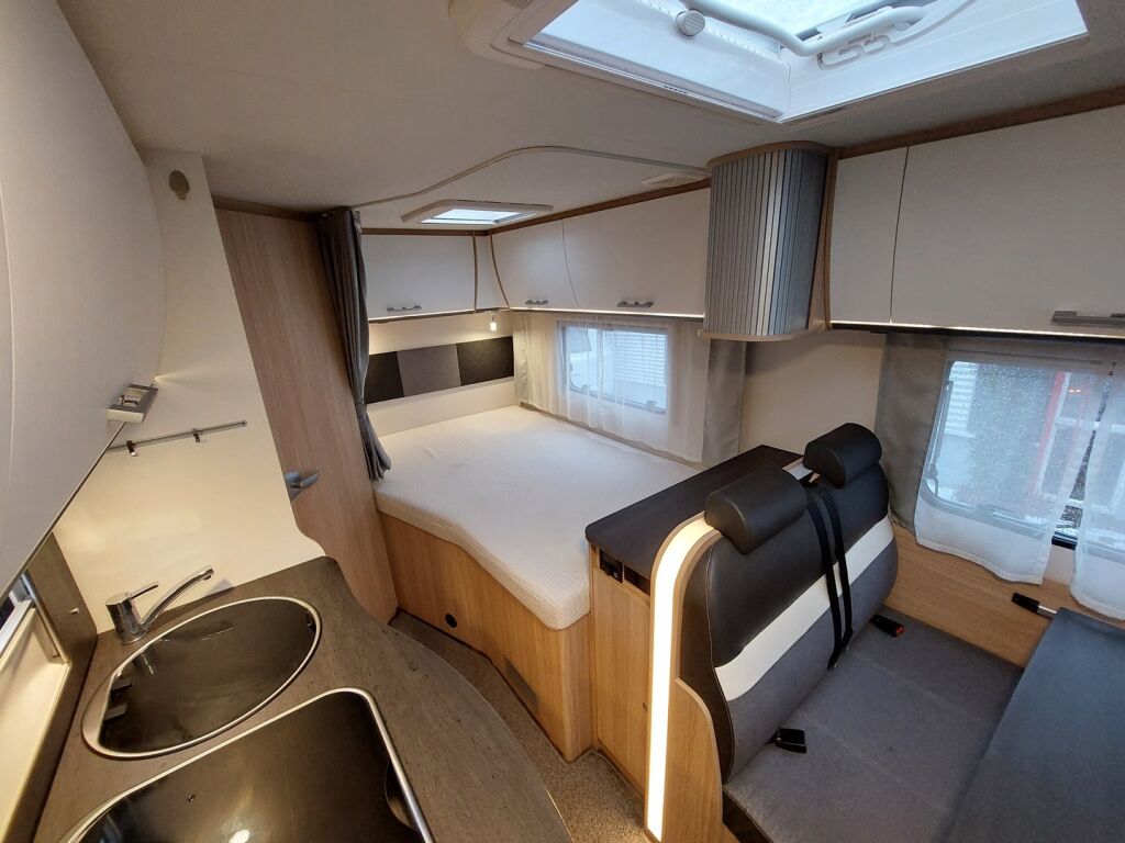 Sunlight T58 2020 Valkoinen