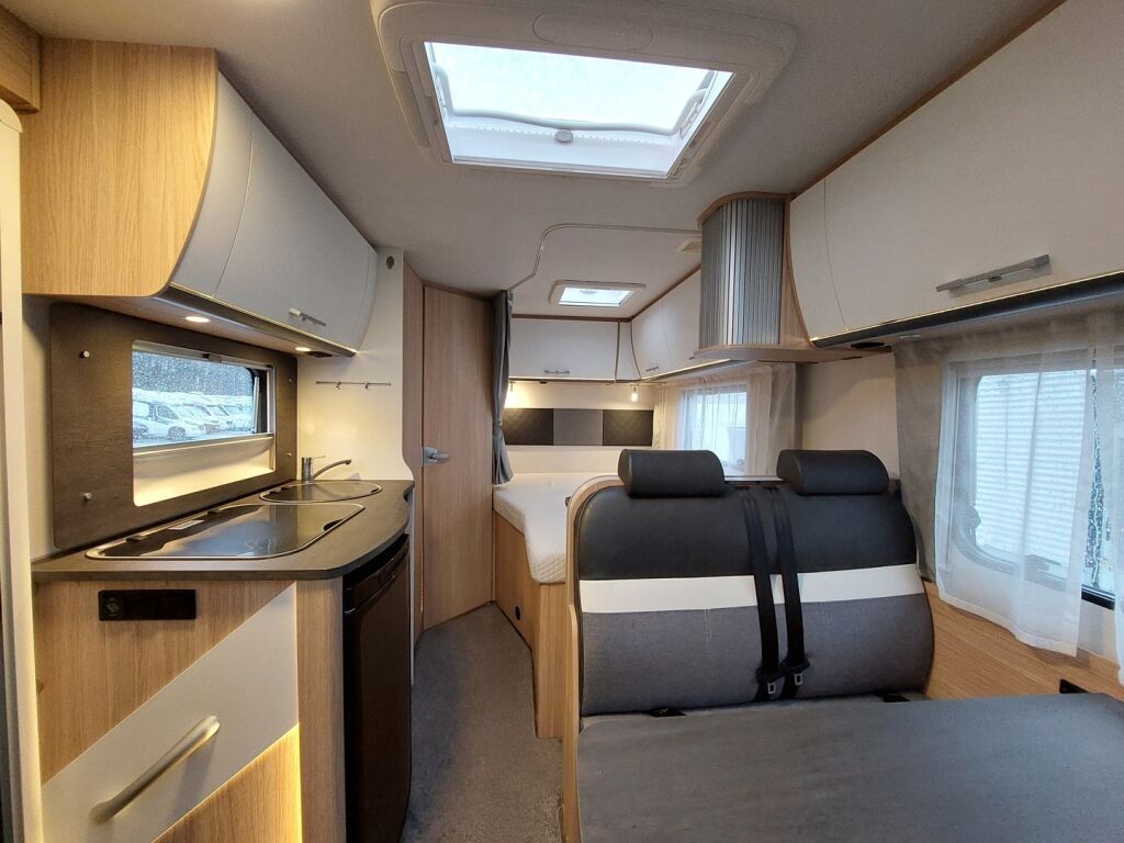 Sunlight T58 2020 Valkoinen