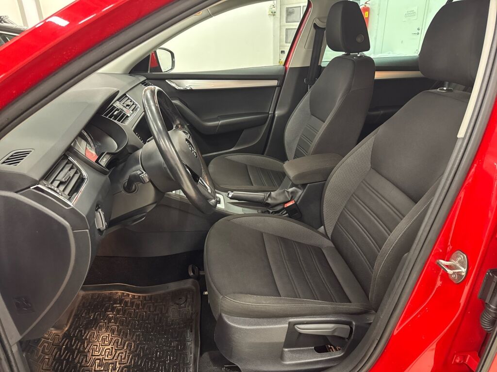 Skoda Octavia 2020 Punainen