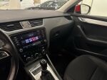 Skoda Octavia 2020 Punainen