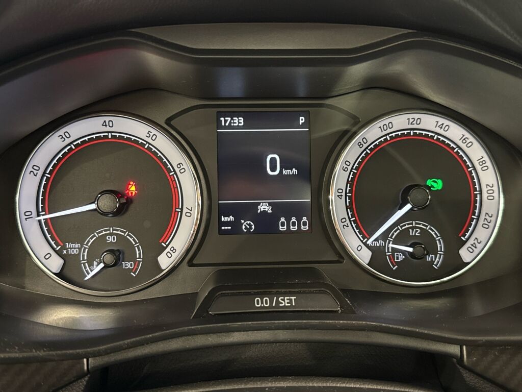 Skoda Kamiq 2020 Harmaa