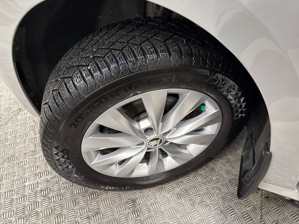 Skoda Kamiq 2020 Harmaa