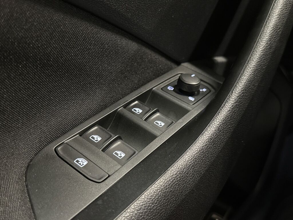 Skoda Kamiq 2020 Harmaa