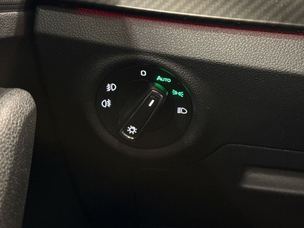 Skoda Kamiq 2020 Harmaa