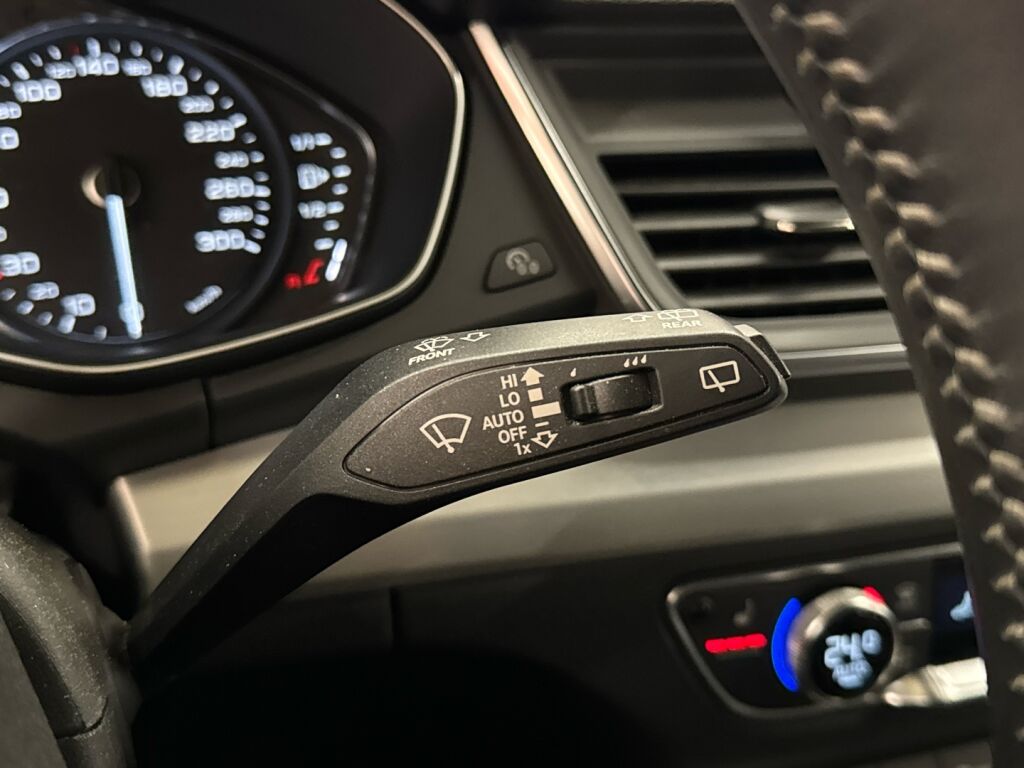 Audi Q5 2020 Valkoinen