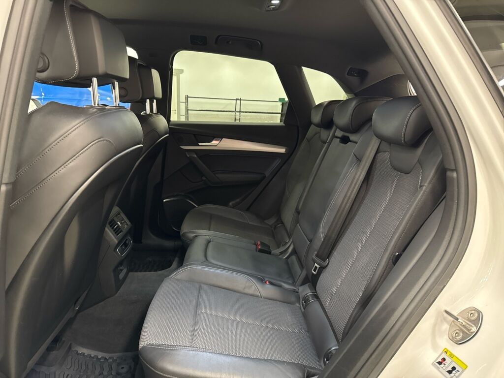 Audi Q5 2020 Valkoinen