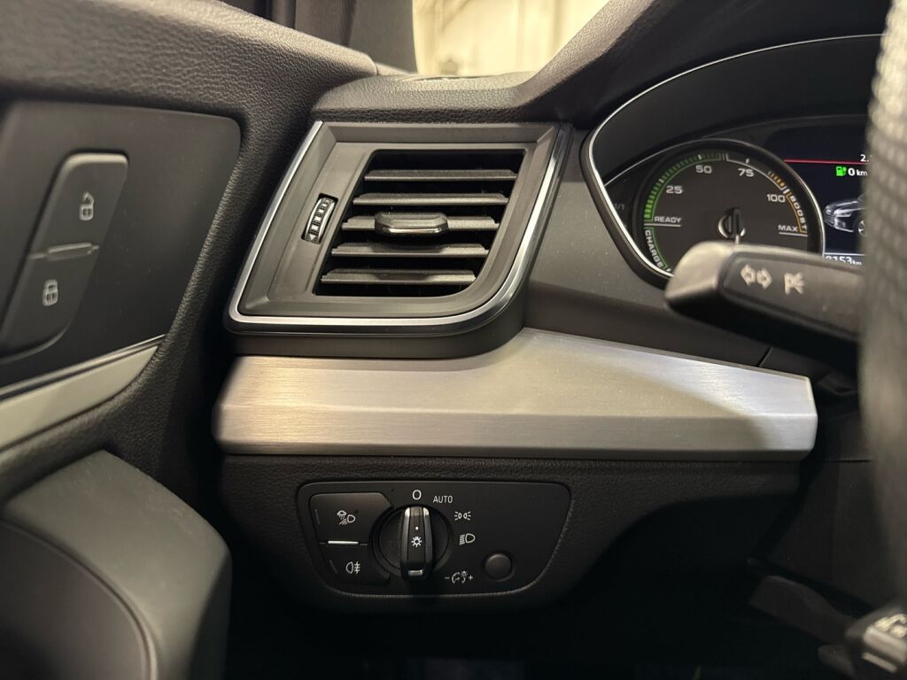 Audi Q5 2020 Valkoinen