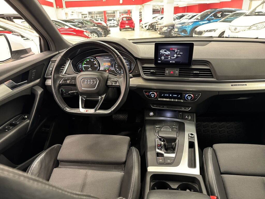 Audi Q5 2020 Valkoinen