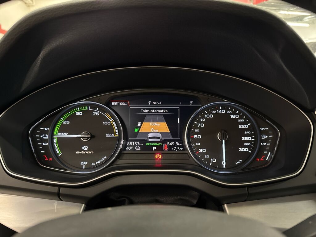 Audi Q5 2020 Valkoinen