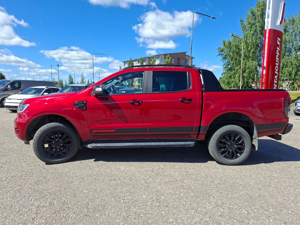 Ford Ranger 2023 Punainen