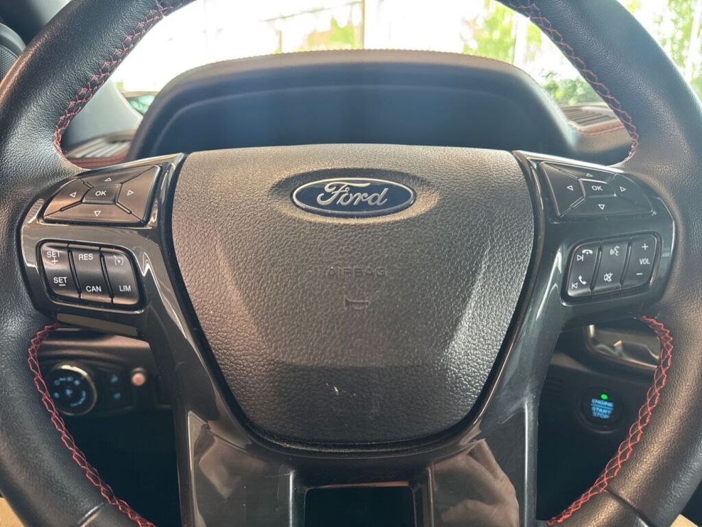 Ford Ranger 2023 Punainen