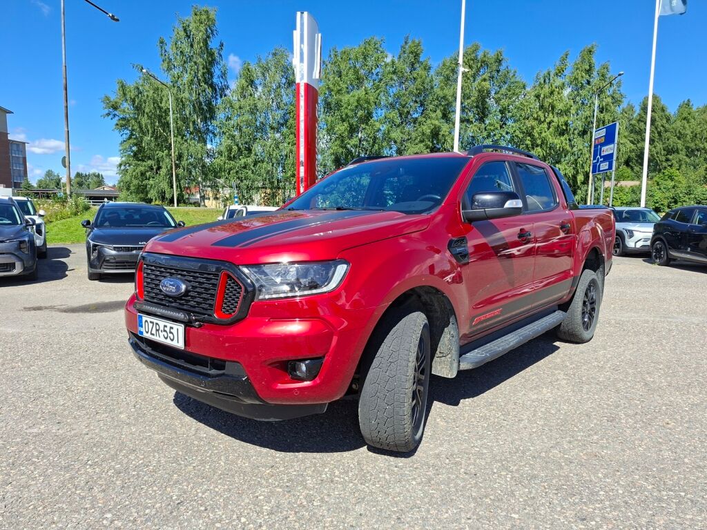 Ford Ranger 2023 Punainen