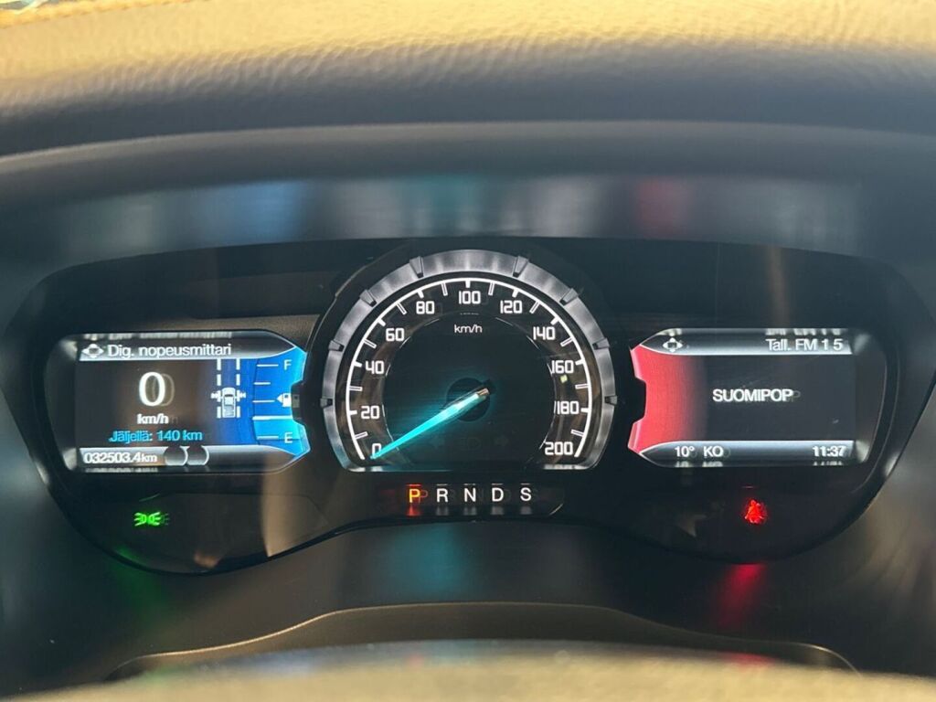 Ford Ranger 2023 Frozen white