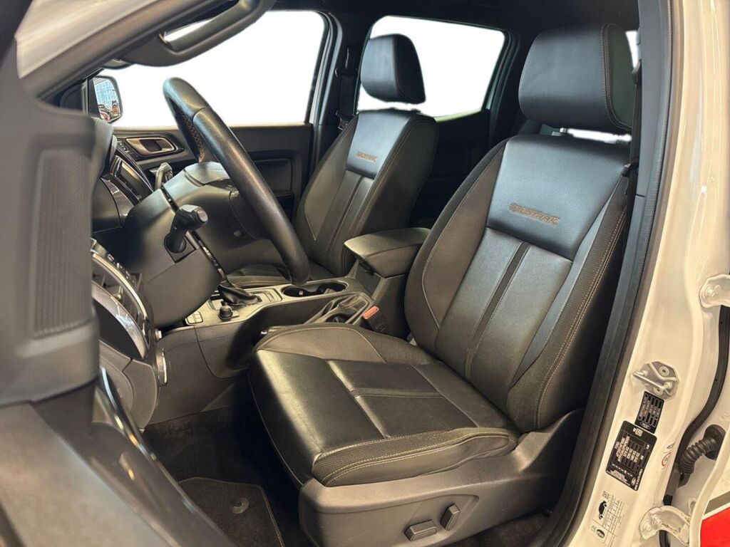 Ford Ranger 2023 Frozen white