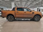 Ford Ranger 2023 Oranssi