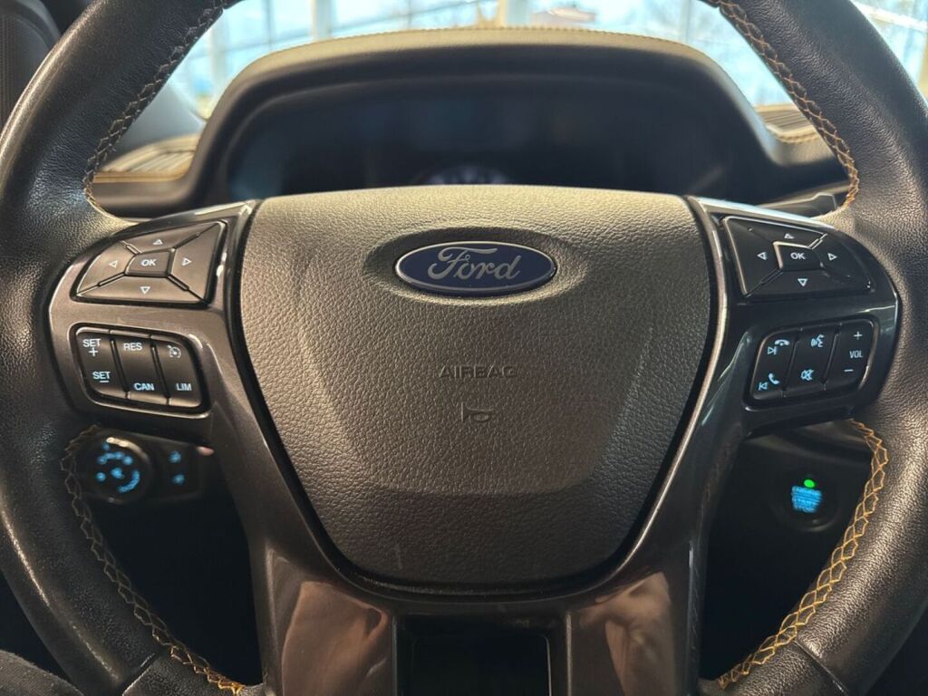 Ford Ranger 2023 Oranssi