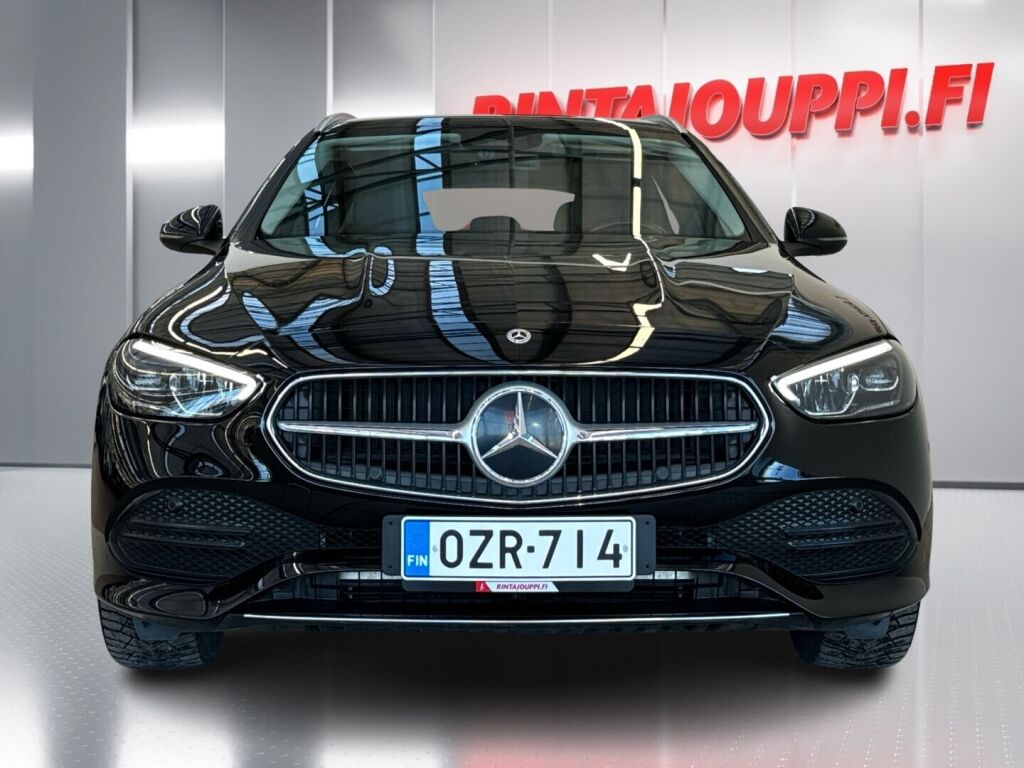 Mercedes-Benz C 2023 Musta