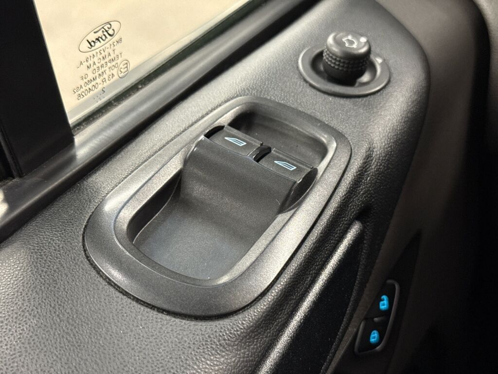 Ford Transit Custom 2023 Harmaa