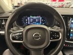 Volvo V60 Cross Country 2023 Musta