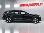 Volvo V60 Cross Country 2023 Musta