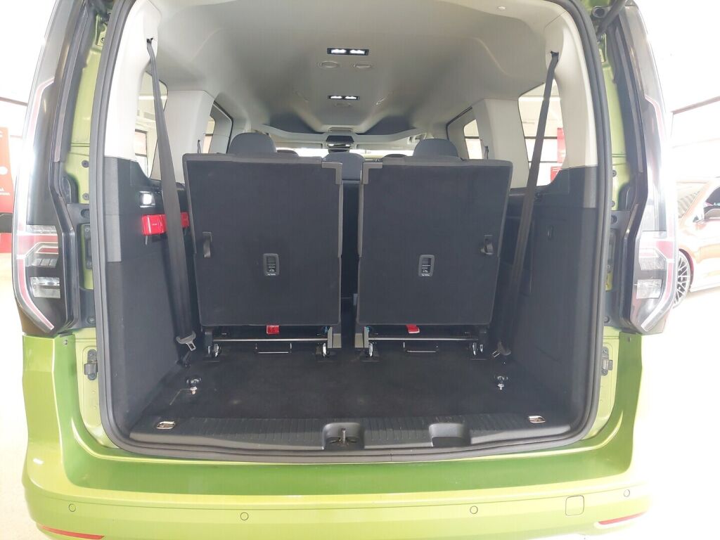 Volkswagen Caddy Maxi 2023 Vihreä