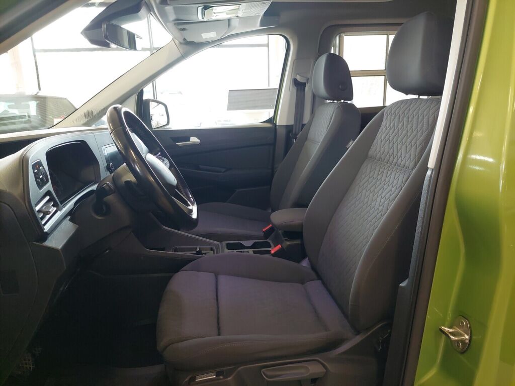 Volkswagen Caddy Maxi 2023 Vihreä