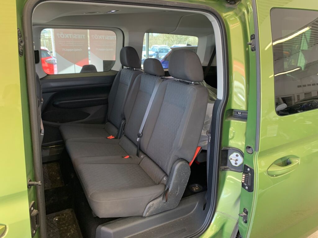 Volkswagen Caddy Maxi 2023 Vihreä