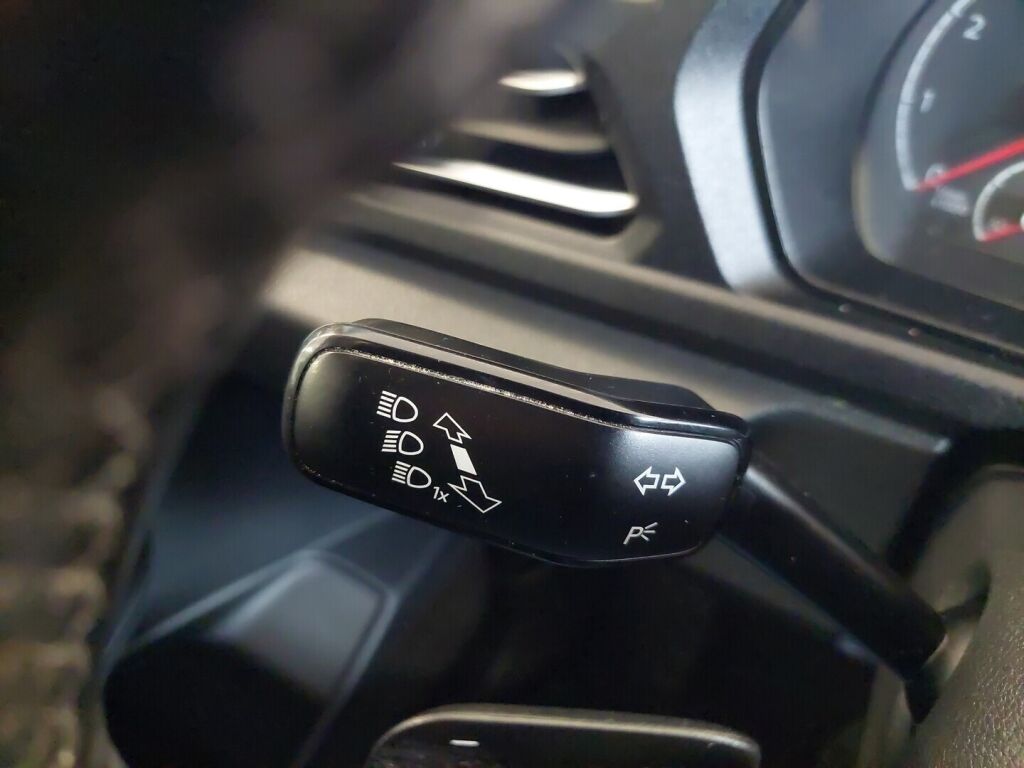 Volkswagen Caddy Maxi 2023 Vihreä